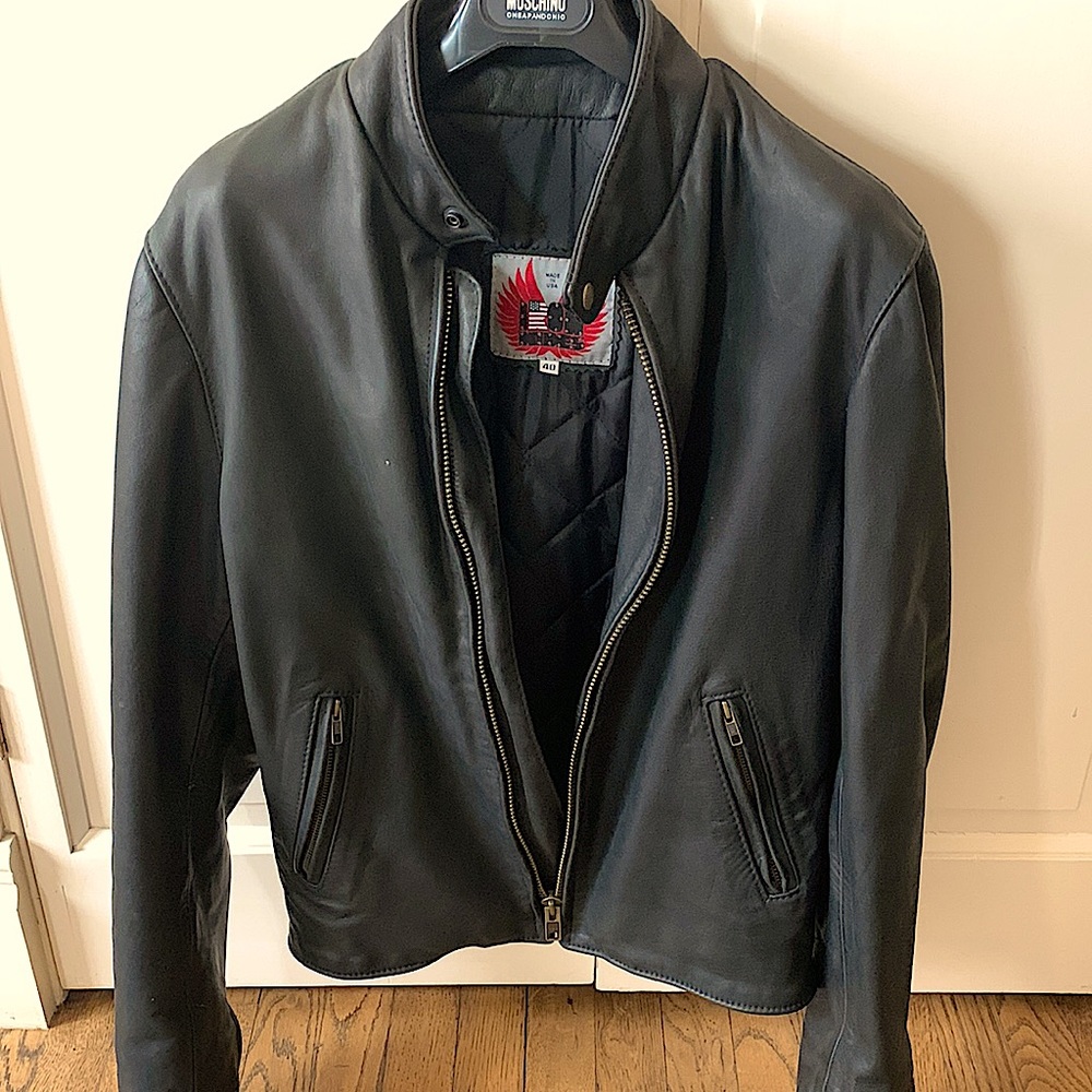 Iron Hides mens high quality leather jacket warm Size 40 excellent condition